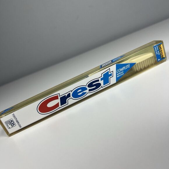 Crest Complete Rippled Bristles Vintage Full Size Angled Toothbrush 1995 Medium - Picture 1 of 13